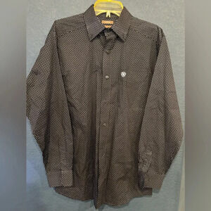 Ariat men’s dress shirt sz M like new
